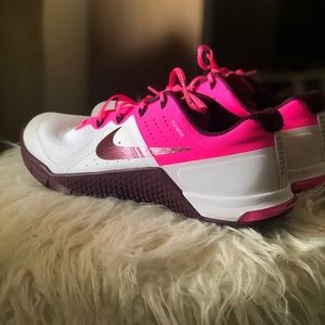 Women’s 9.5 Nike Trainer Shoes